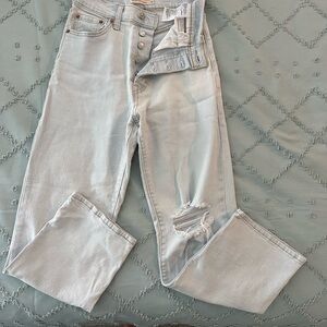 Levi’s Ribcage Ankle Jeans